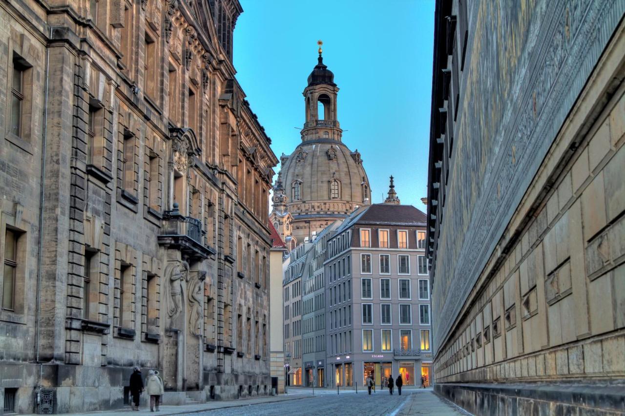 Gaestezimmer In Dresden Mit Dach-Terrasse, Wohnbereich Und Kueche Appartement Buitenkant foto